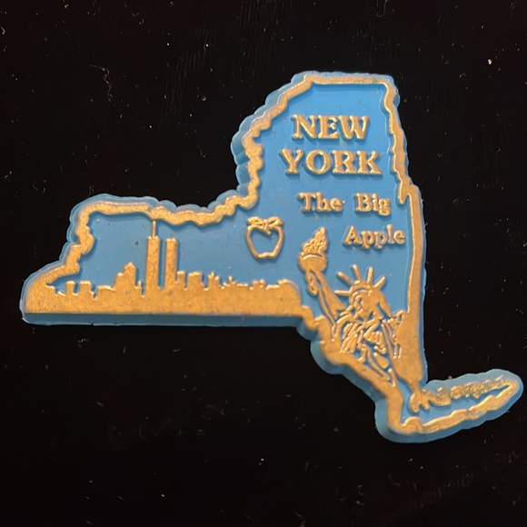 Magnets - Picture 14 of 16